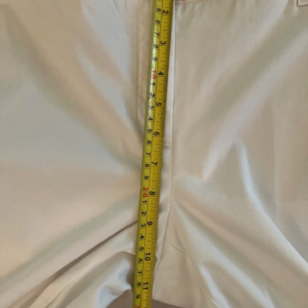 Talbots "The Perfect Skimmer" White Capri Pants Size 6 - Picture 12 of 12